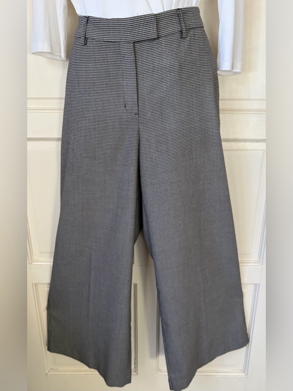 Express Women’s Wide-Leg Micro-Check Dress Pants black and white.